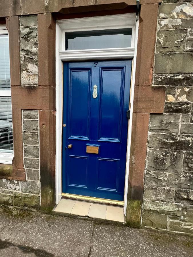 The Blue Door Apartment Kirkcudbright Bagian luar foto