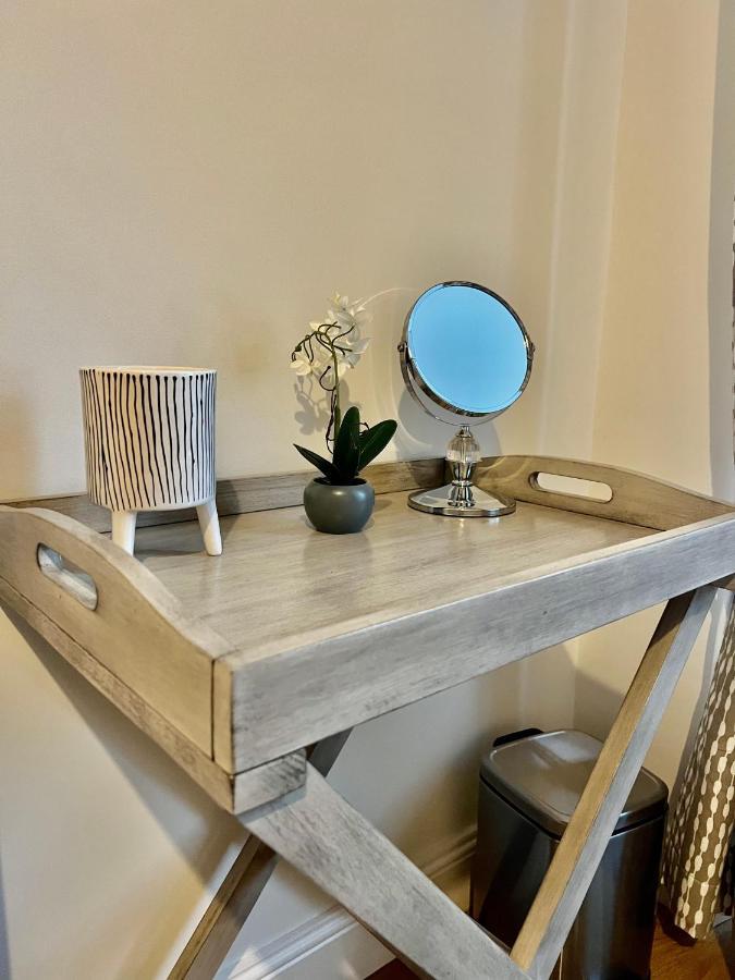 The Blue Door Apartment Kirkcudbright Bagian luar foto